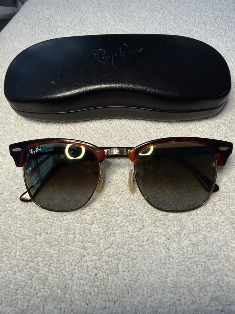 Ray-Ban Clubmaster Sunglasses in Tortoise and Gold with Gradient Green Lenses